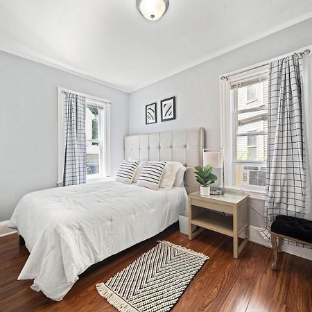 Cozy Up In 5Br Apt Near Charming Oak Square Boston Eksteriør bilde