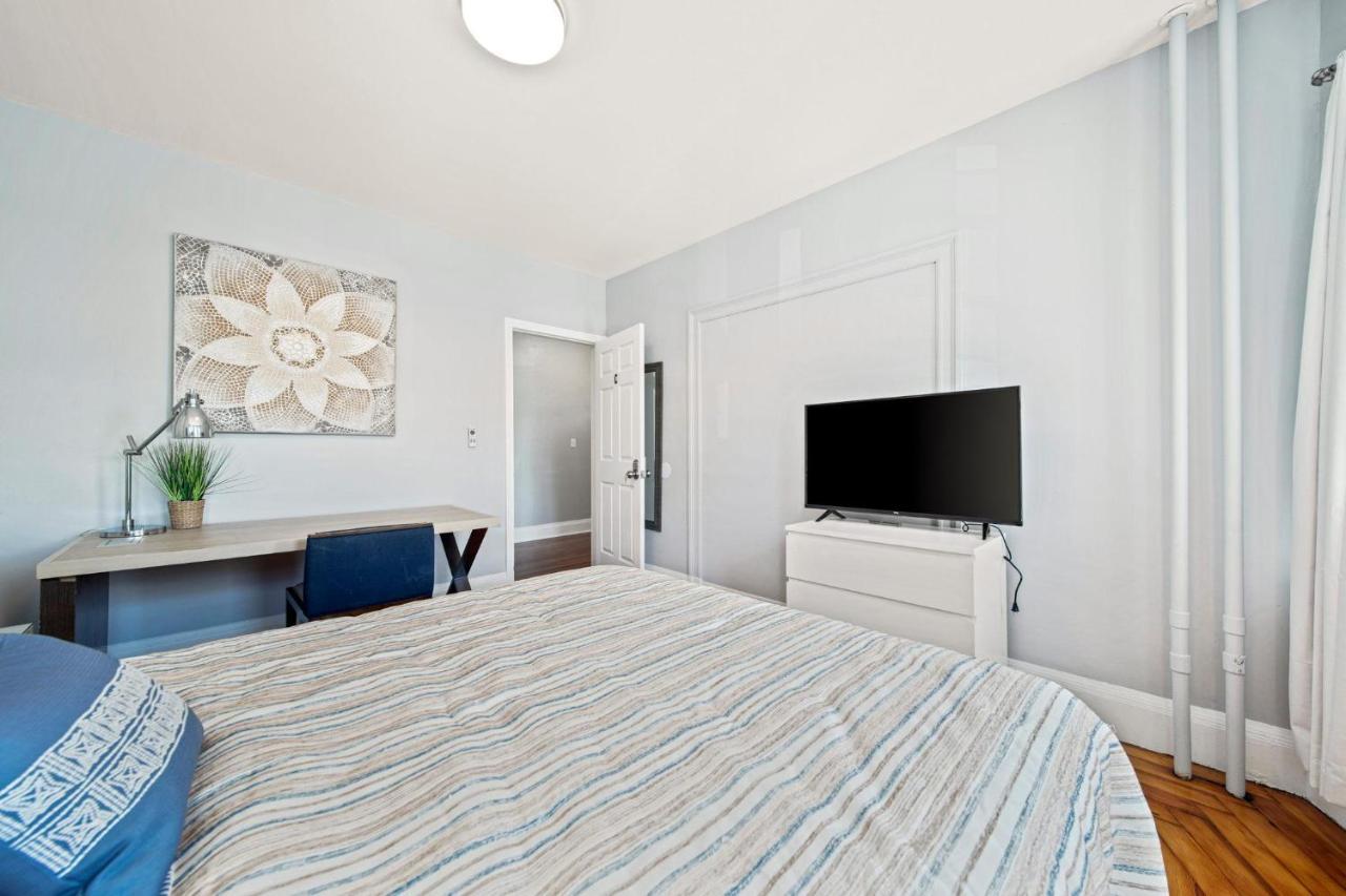 Cozy Up In 5Br Apt Near Charming Oak Square Boston Eksteriør bilde