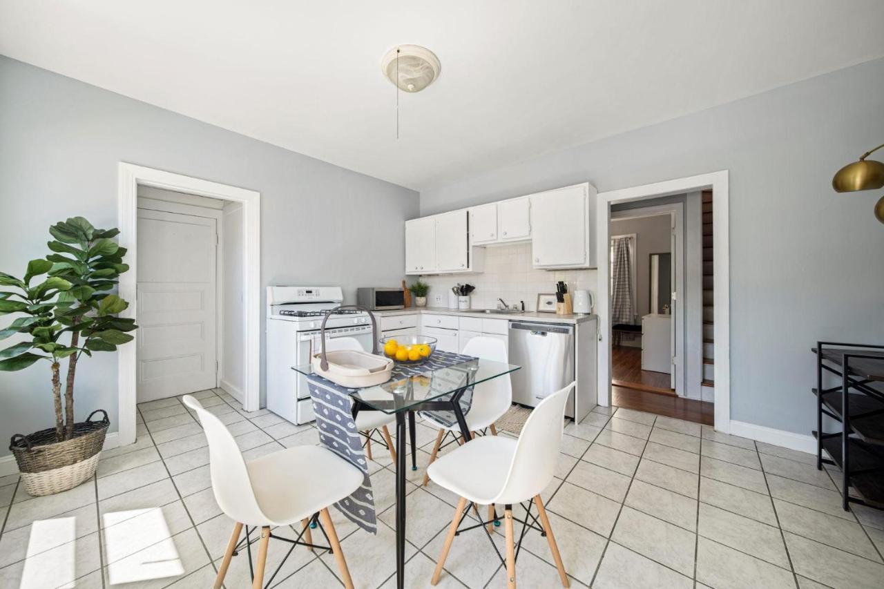 Cozy Up In 5Br Apt Near Charming Oak Square Boston Eksteriør bilde